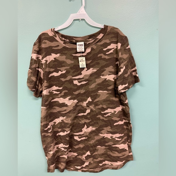 PINK Victoria's Secret Other - T shirt new with price tag 🏷️